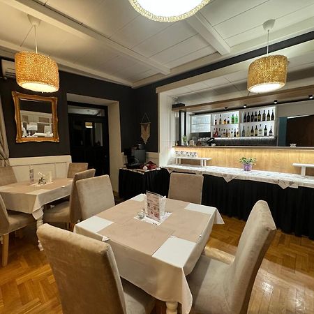 Hotel Sonata دوشنيكي زدروي المظهر الخارجي الصورة